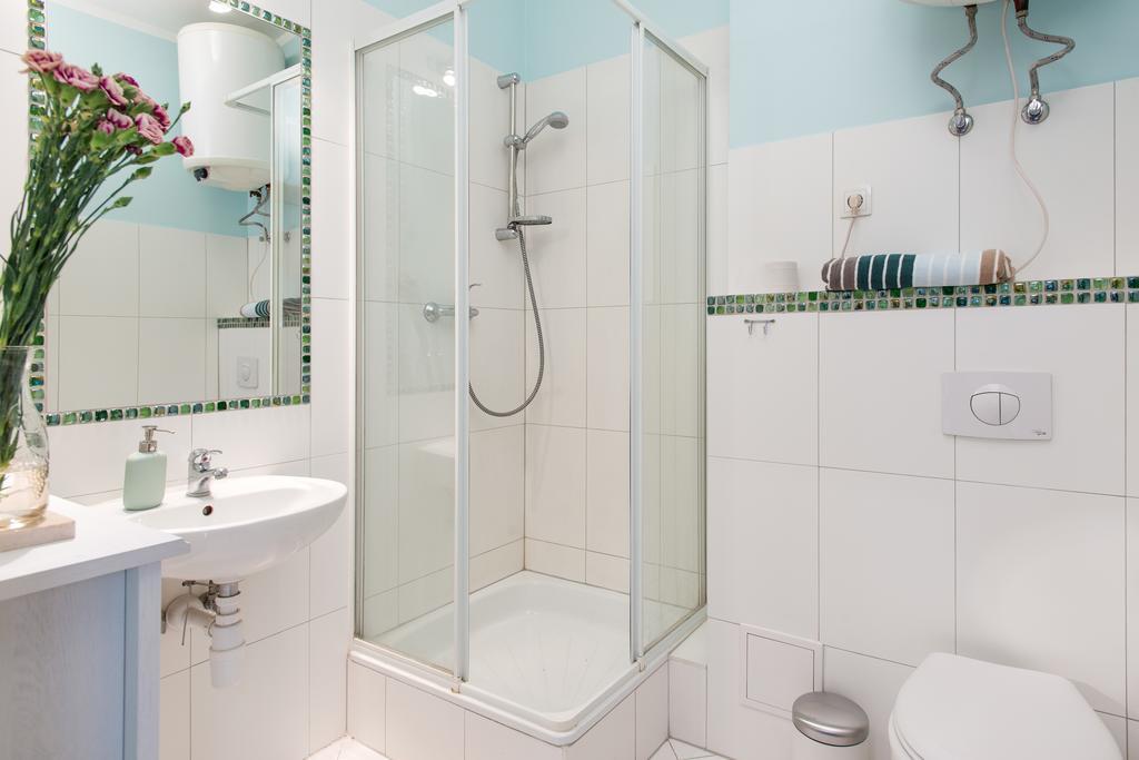 Blue Sky Apartment Краків Екстер'єр фото